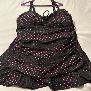 Septangle skirted bathing suit size 20W